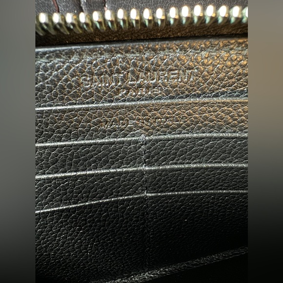 SOLD 🥲 Saint Laurent Grain de Poudre Rive Gauche Zip Around Wallet - Picture 5 of 7